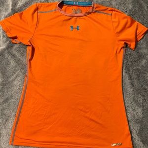 Boys UA shirt